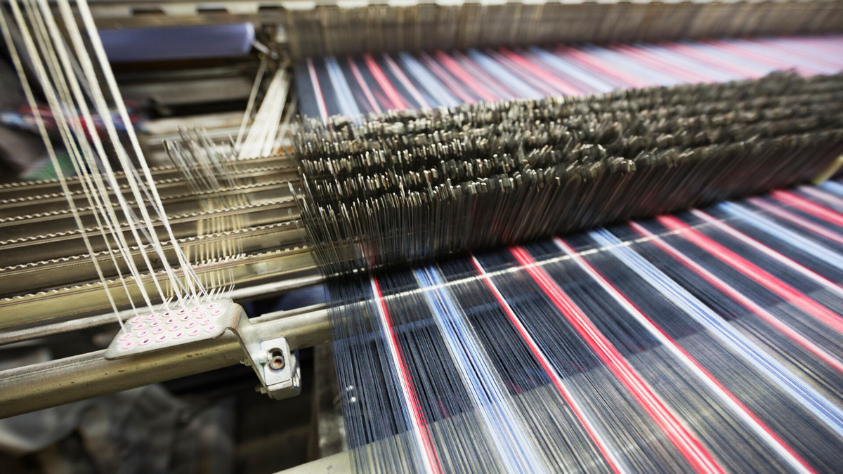 Intelligent Manufacturing and Circular Economy of Textile Trends