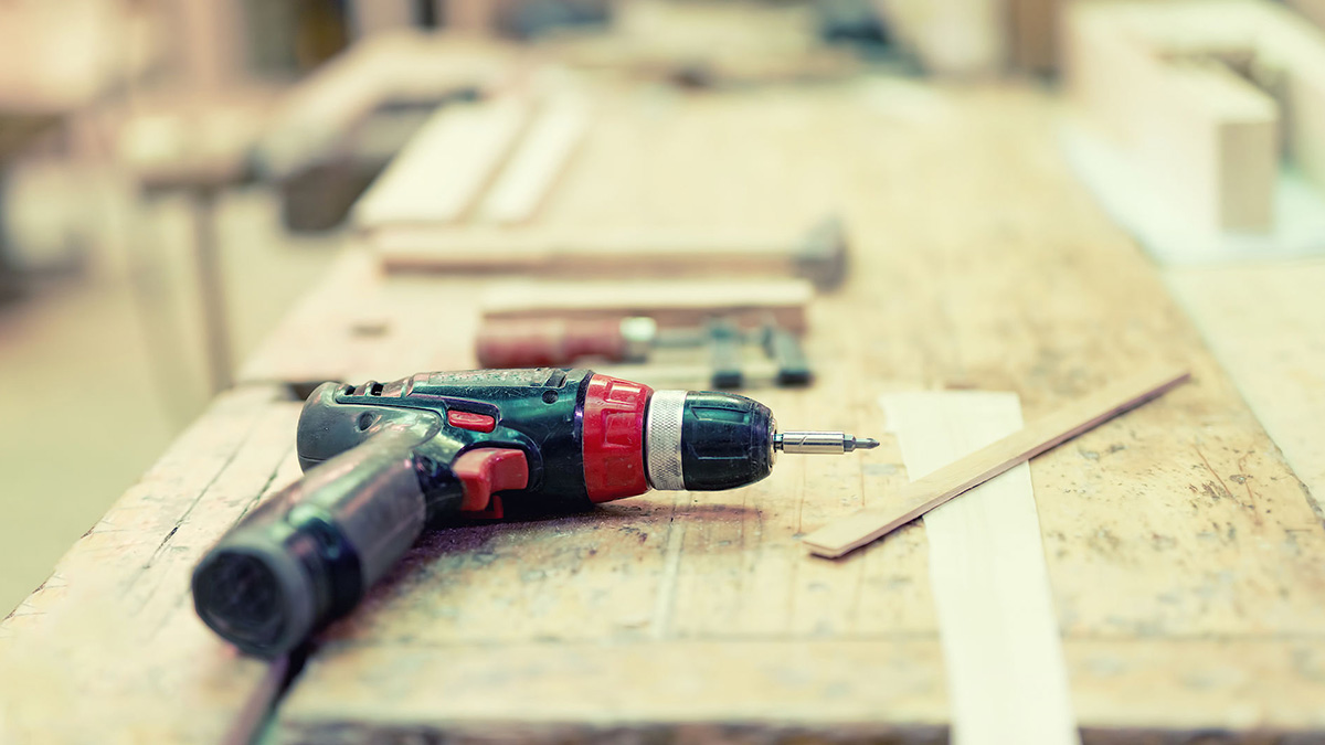 What Constitutes Pneumatic Tools: Components, Pros, and Cons?
