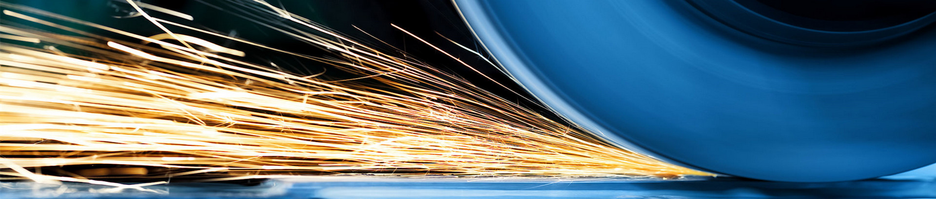 Features and Mechanics of Industrial Saws
