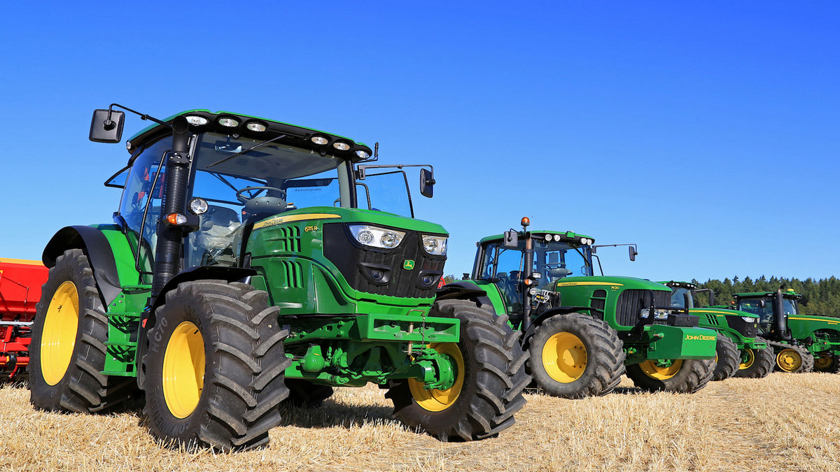 What are the Types of Agricultural Machinery?
