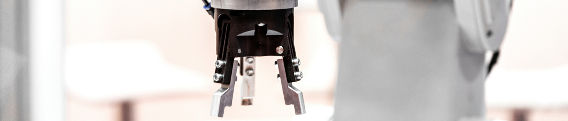 How Does AI Integrate with Manufacturing Industry?